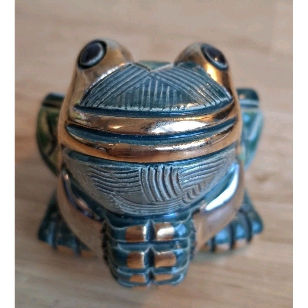 Artesania Rinconada  Frog  #713 Silver Anniversary  Collection
